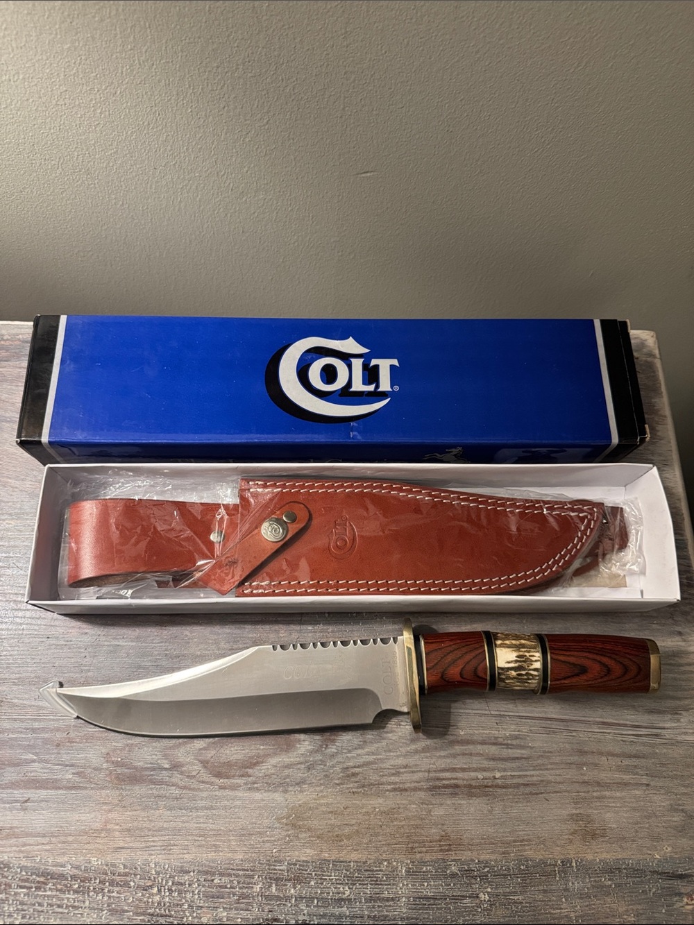 Rare Collectible Colt Hunting Knife brass wood and stag handle & Leather Sheath